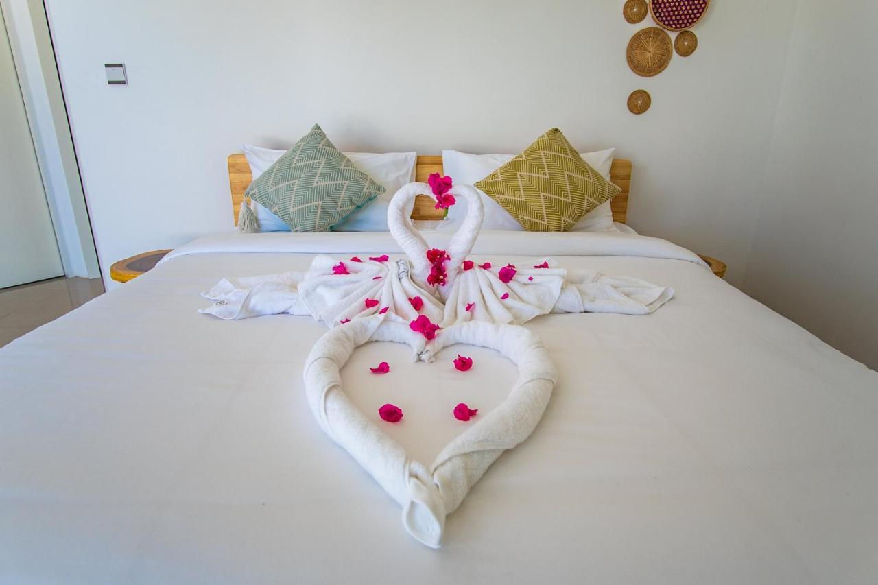 You&Me Resort Pagoda Beach Bagian luar foto